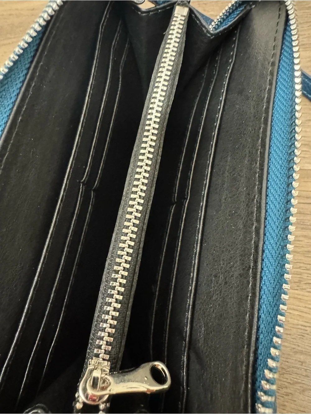 Genuine Italian Leather Peacock Blue Pebbled Crossbody Bag Wallet